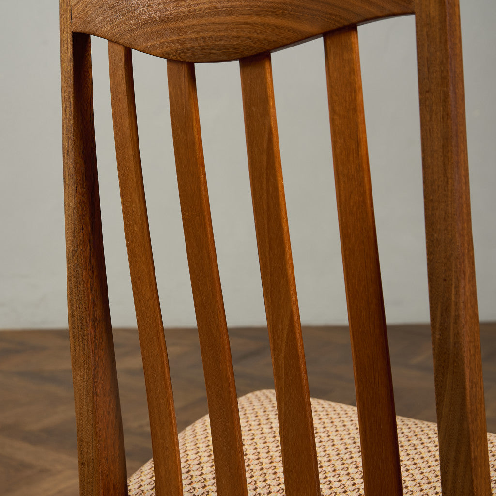 スラットバックチェア (4540)