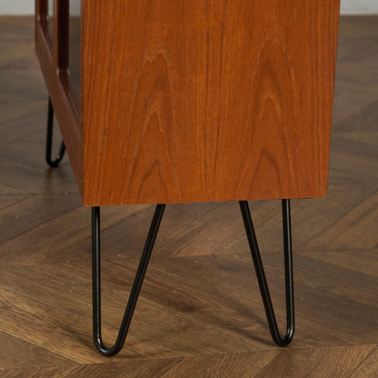 Fresco ガラス ブックケース カスタム アイアン ヘアピンレッグ