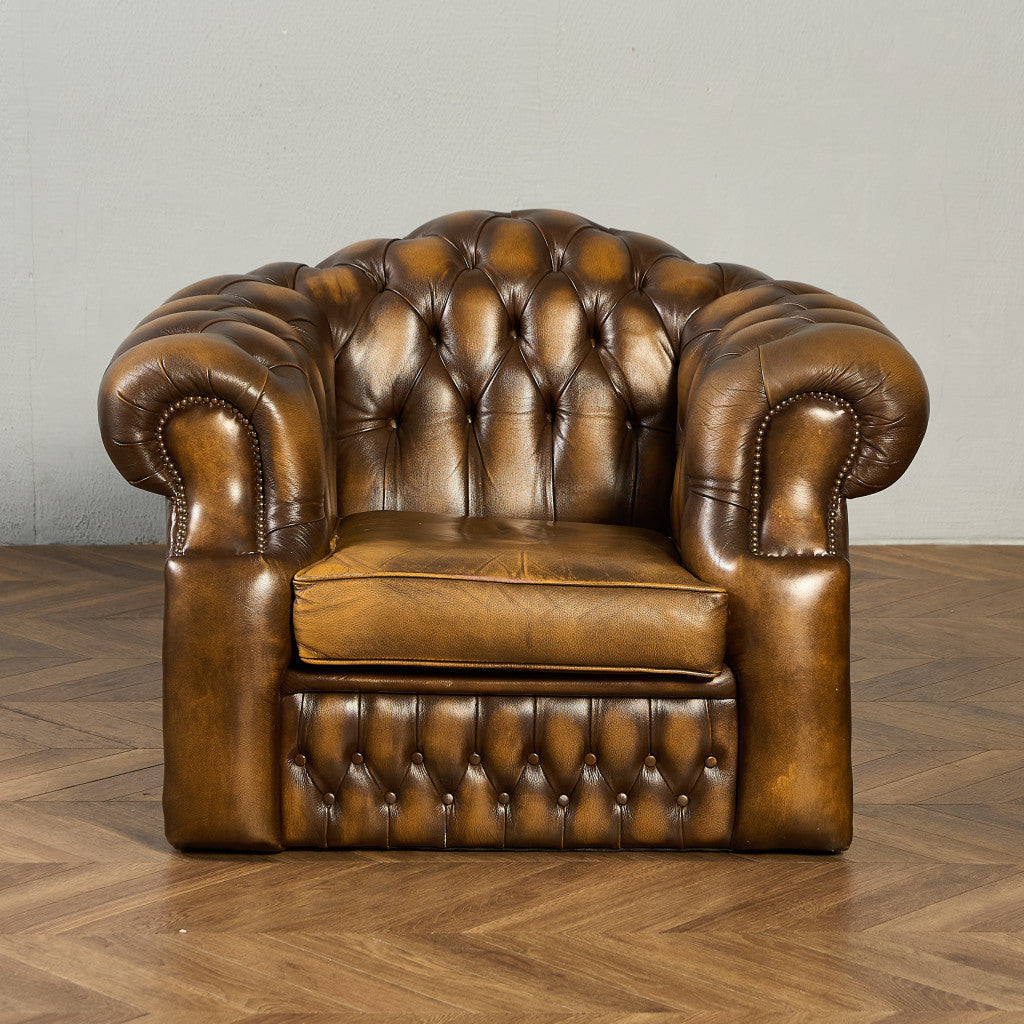 英国 クラシック チェスターフィールド ソファ