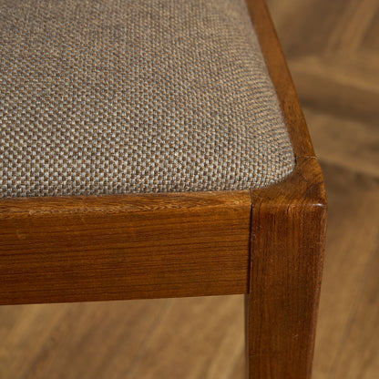 ヴィンテージ ダイニングチェア 背座面張替え済み