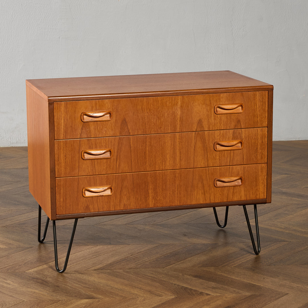 カスタム アイアンレッグ – camori ヴィンテージ家具・北欧インテリア