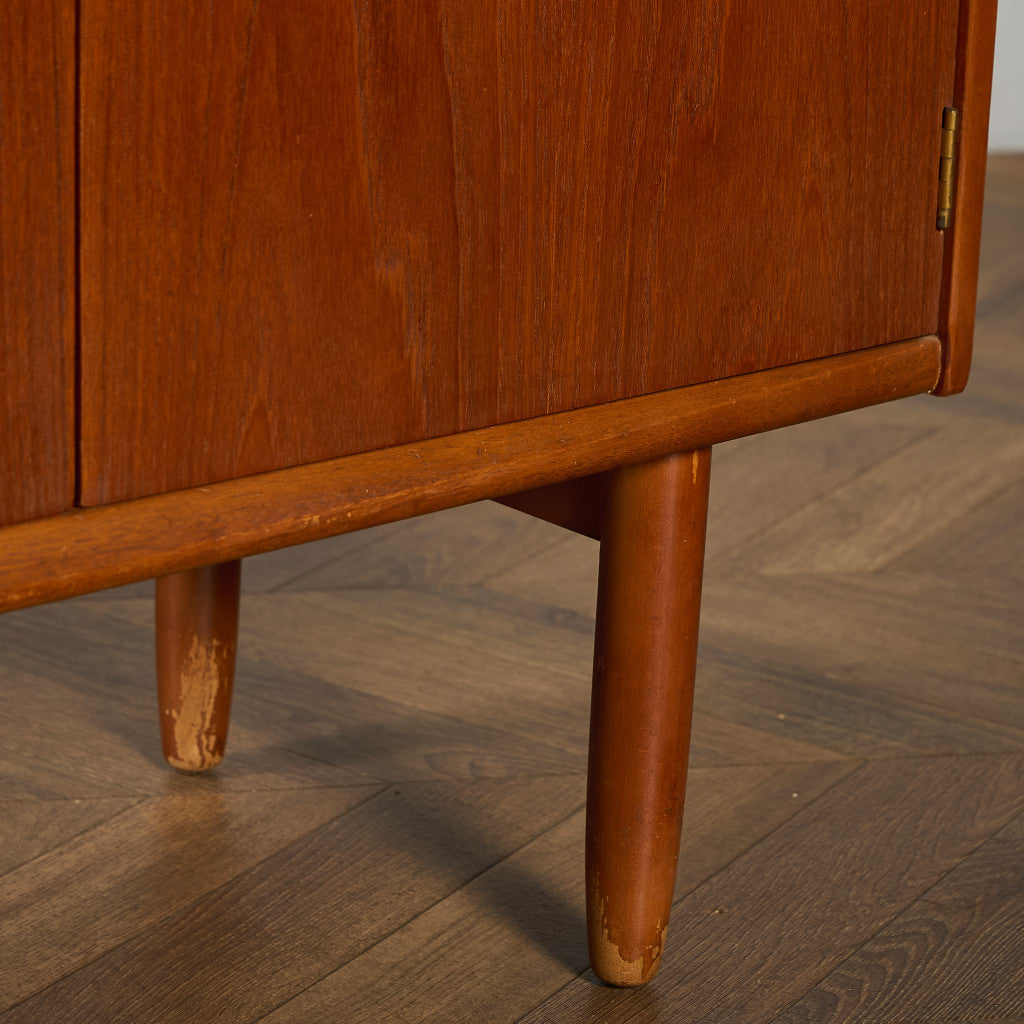 ヴィンテージ ハイ サイドボード