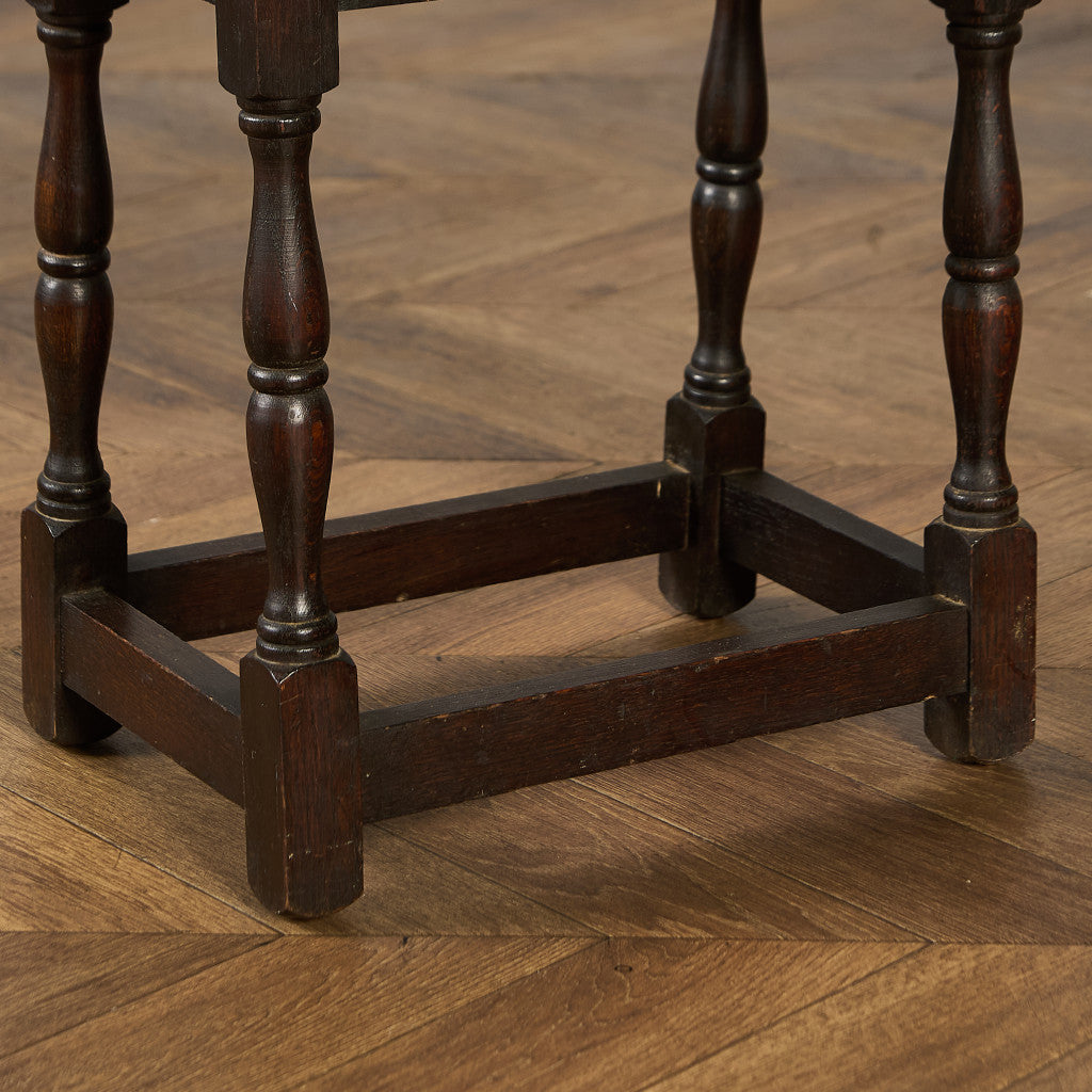 サイドテーブル