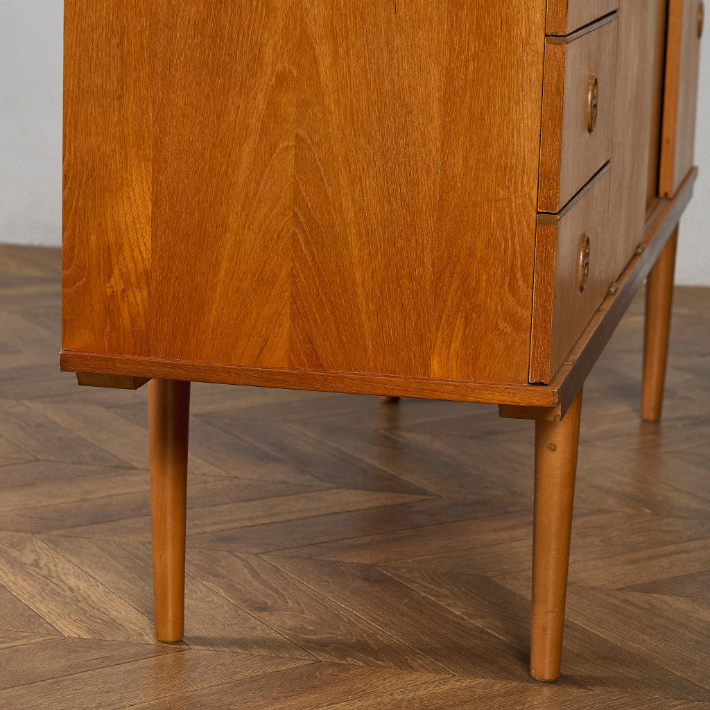 イギリス ヴィンテージ サイドボード