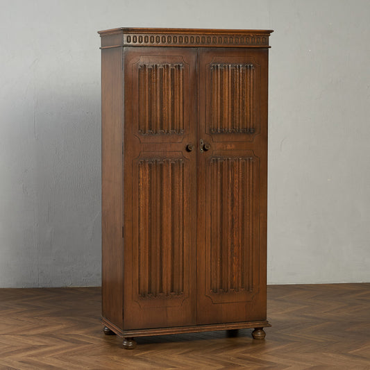 英国 クラシック ワードロープ