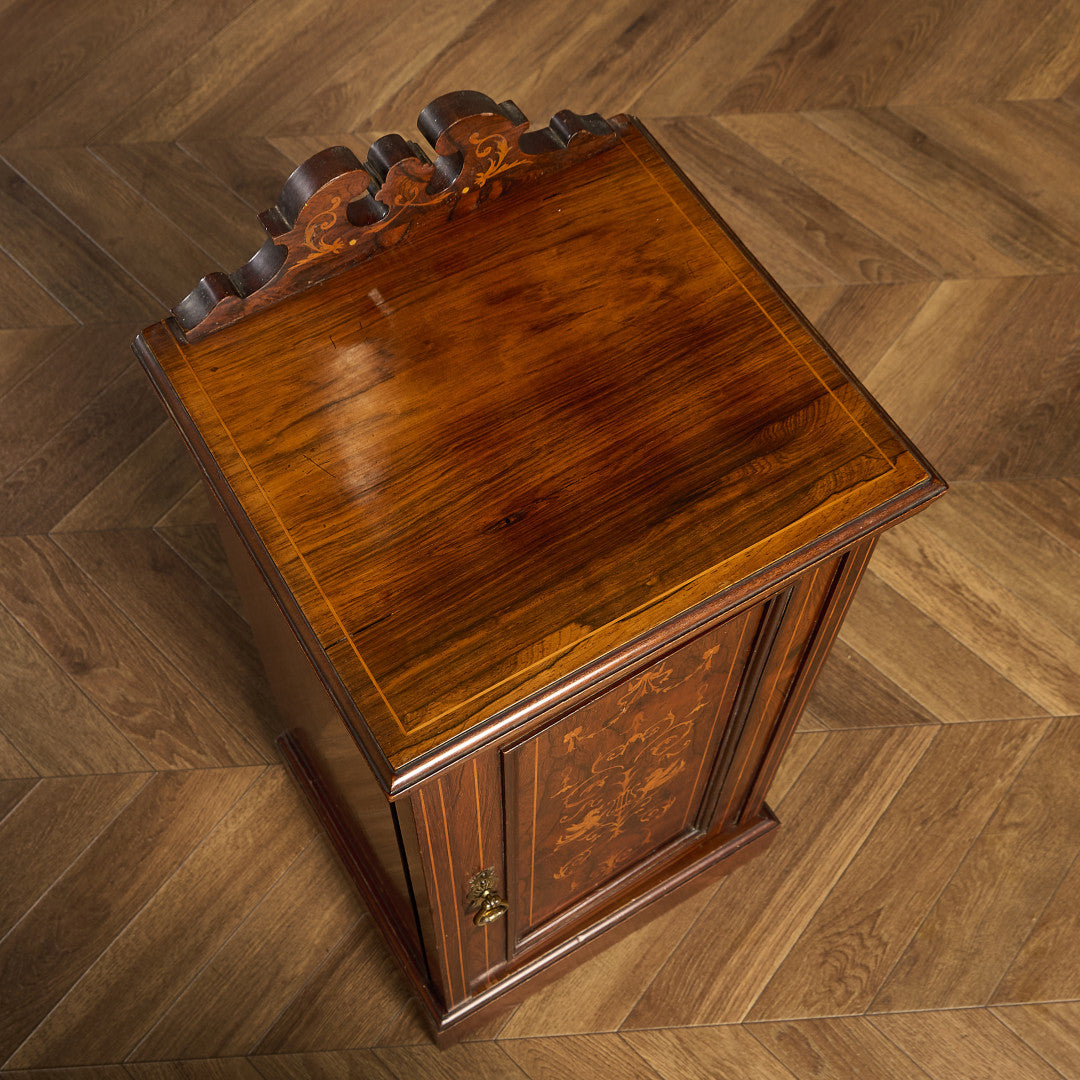 英国 クラシック サイドキャビネット #95431