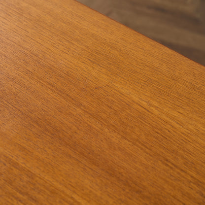 Fresco ヴィンテージ 脚付き サイドボード (4072)