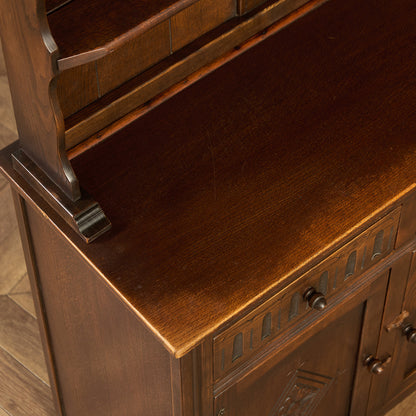 ウェルシュドレッサー 食器棚