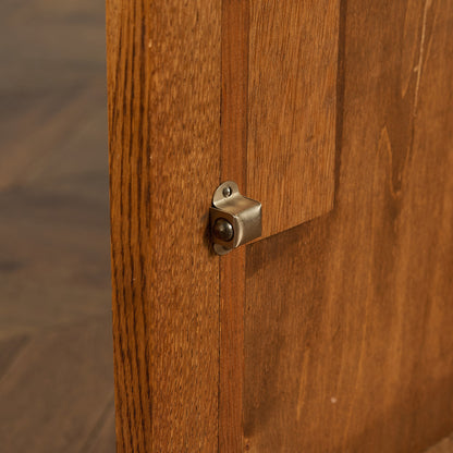 英国 クラシック ベッドサイド キャビネット