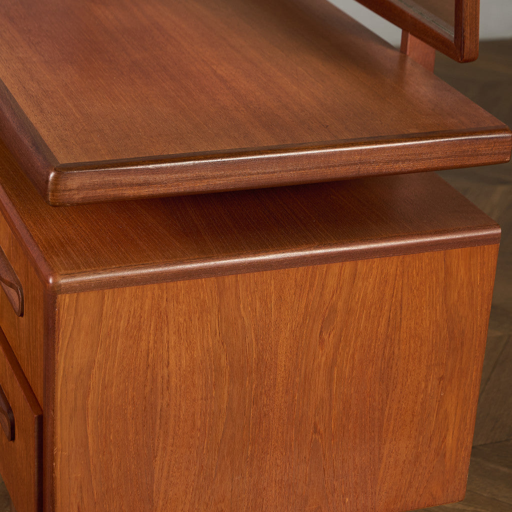 New Fresco ヴィンテージ デスク