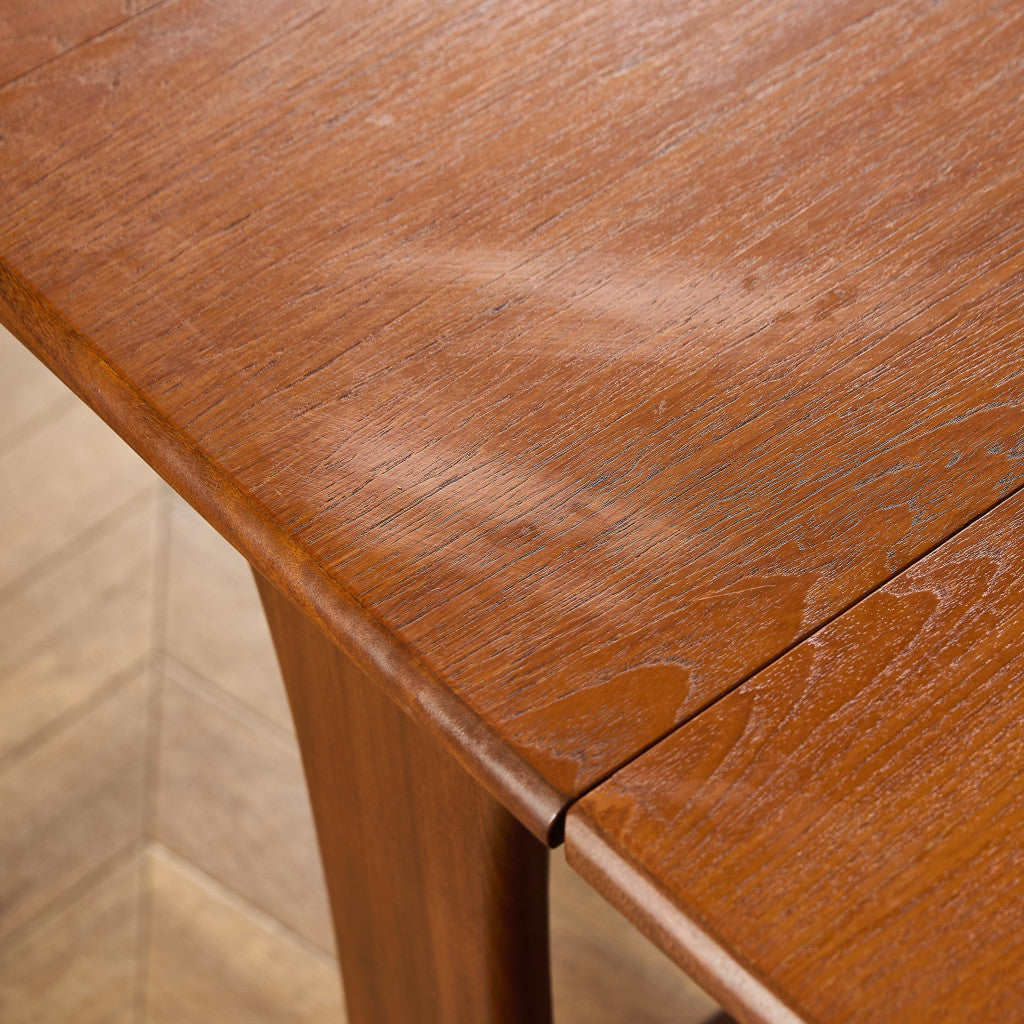 Fresco ドロップリーフ ゲートレッグテーブル