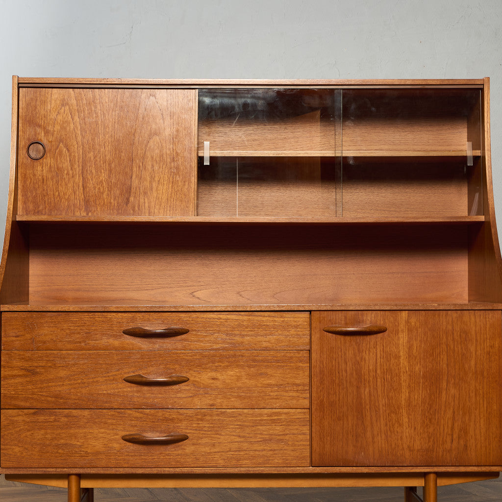 ヴィンテージ ハイサイドボード