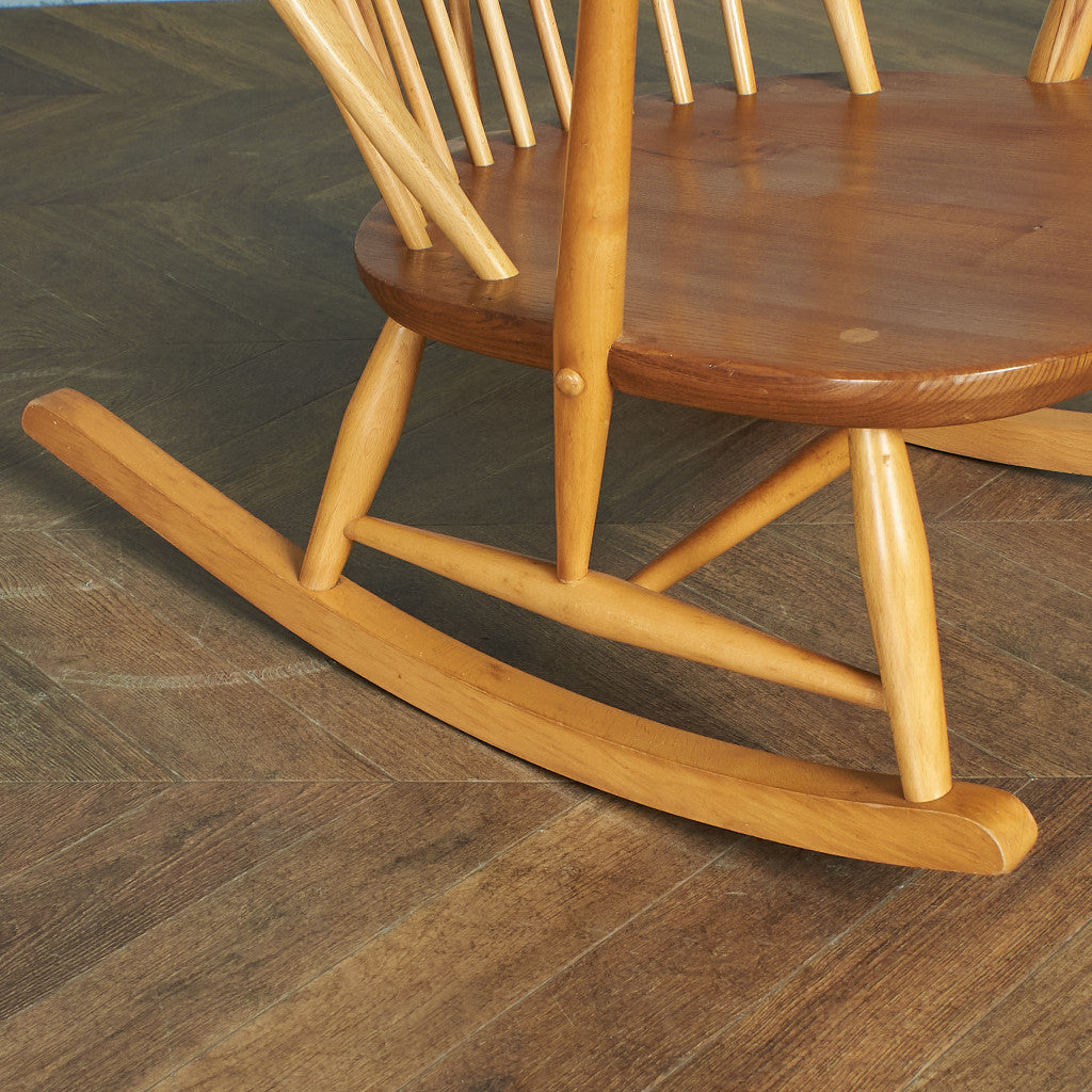 アーコール ERCOL グランドファザー ロッキングチェア (315 アーコール ERCOL グランドファザー ロッキングチェア (315