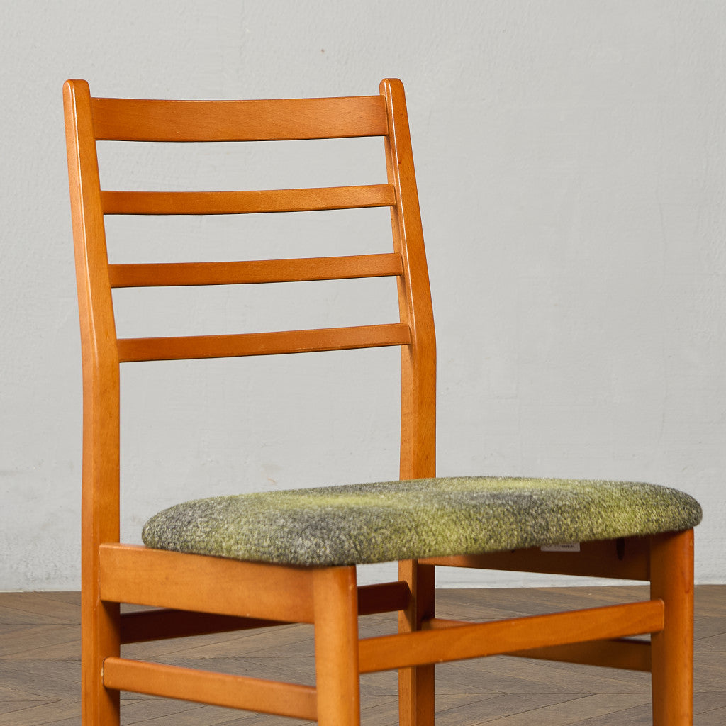 英国 ヴィンテージ ダイニングチェア 座面張替え済み #97462 – camori