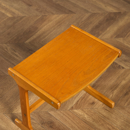 ルーマニア製 ヴィンテージ ネストテーブル