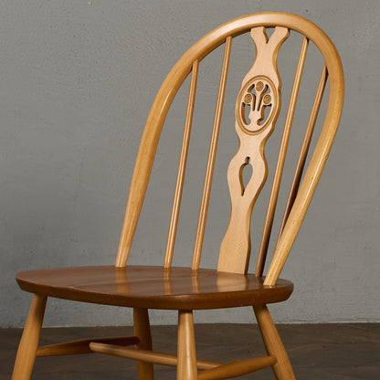 シスルバックチェア ゴールドメタルラベル