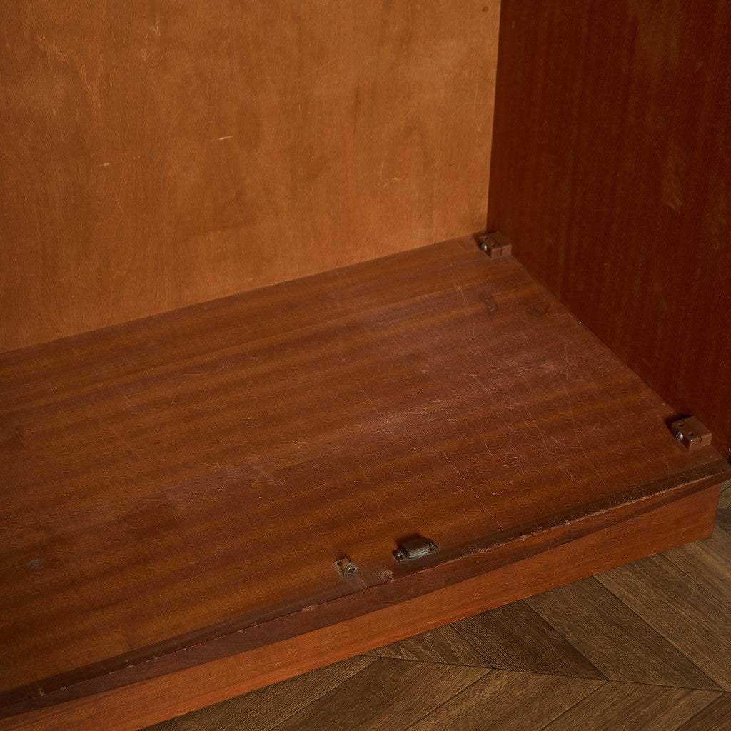 Fresco 2ドア ワードローブ (2100D)