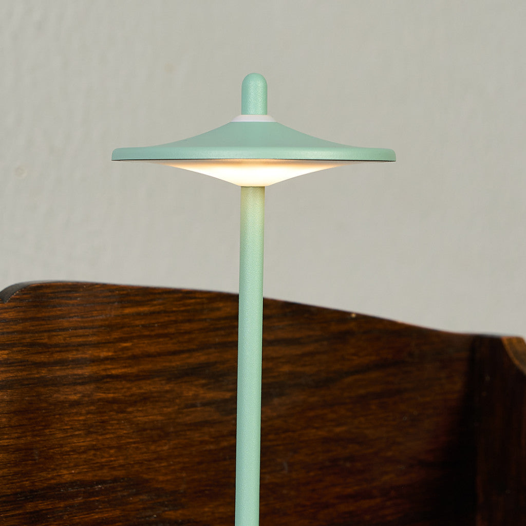 Pala ポータブルランプ / sage green