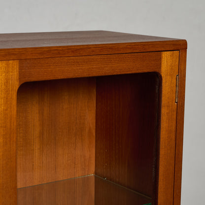 Fresco ガラス ブックケース カスタム アイアン ヘアピンレッグ