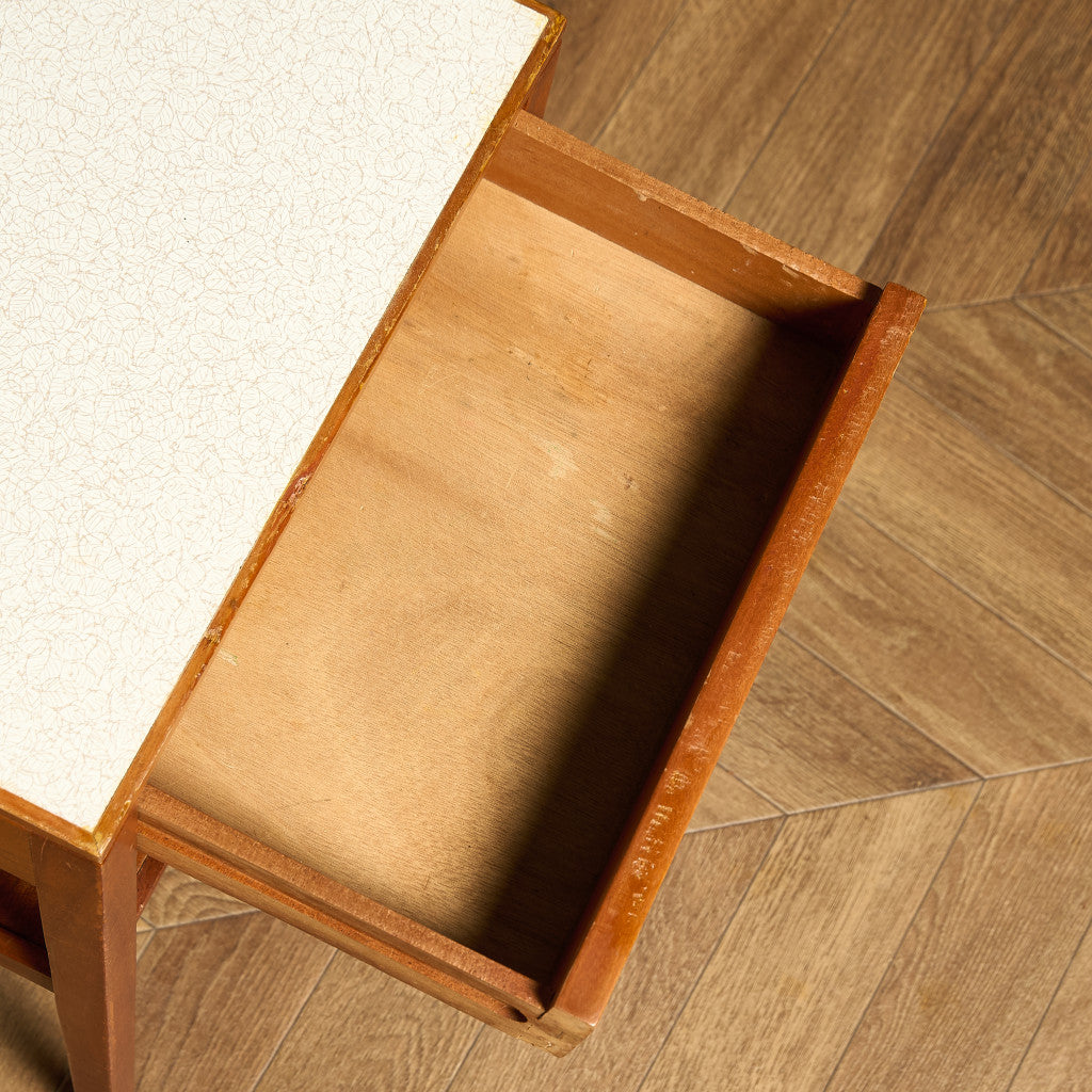 英国 ヴィンテージ サイド キャビネット サイドテーブル