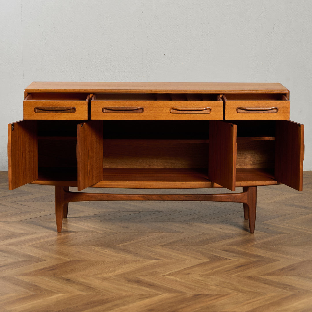 ジープラン G-PLAN Fresco ヴィンテージ 脚付き サイドボード (4072