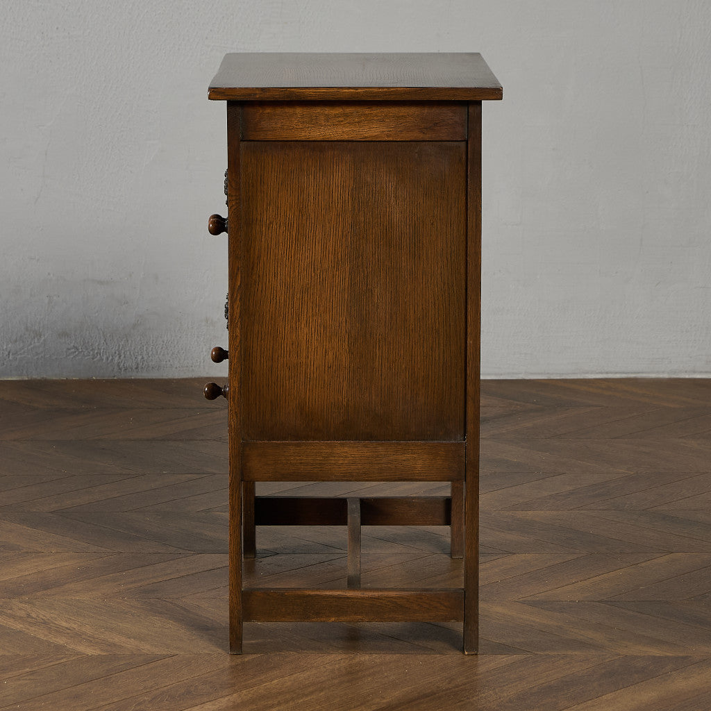 英国 クラシック オーク サイド キャビネット