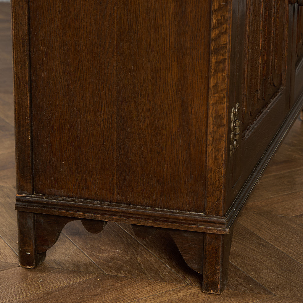 ガラス キャビネット