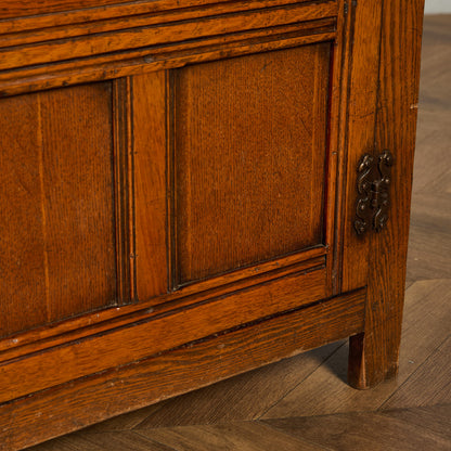 Pratts オーク材 ウェルシュドレッサー カップボード