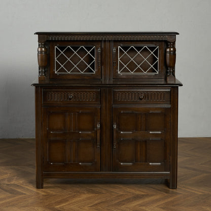 英国 クラシック コートカップボード