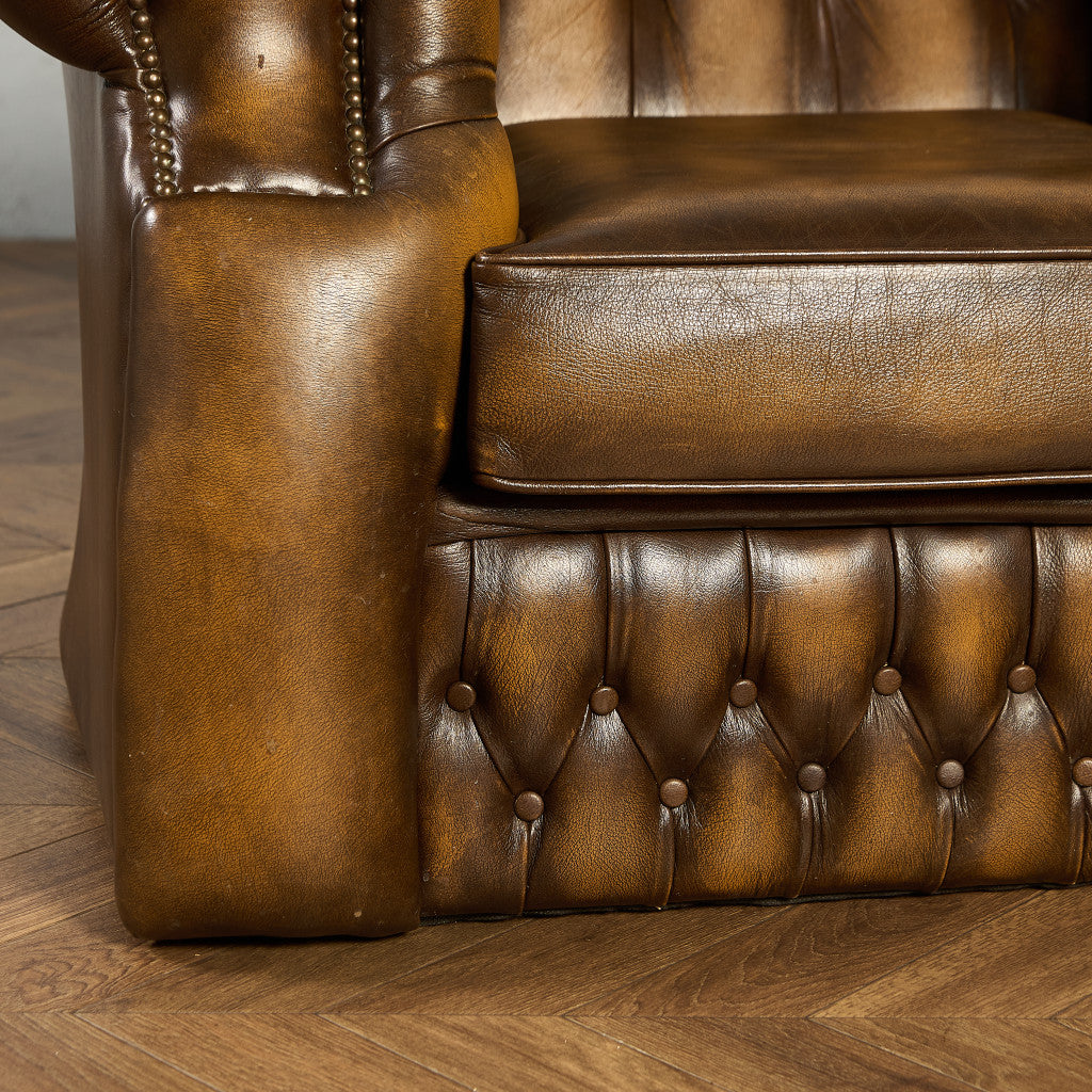 英国 クラシック チェスターフィールド ソファ