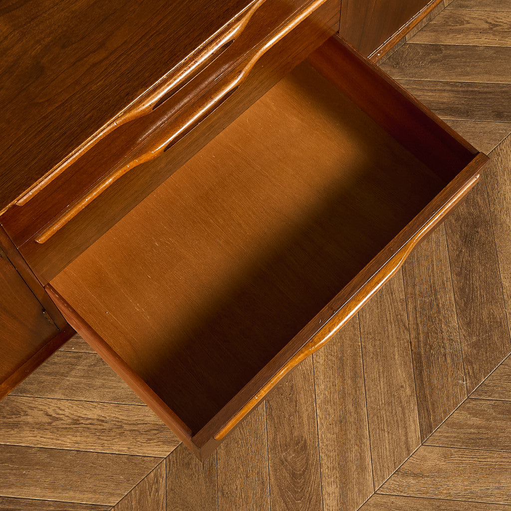 ヴィンテージ サイドボード 食器棚