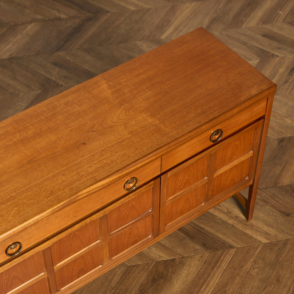 十字扉 ヴィンテージ サイドボード