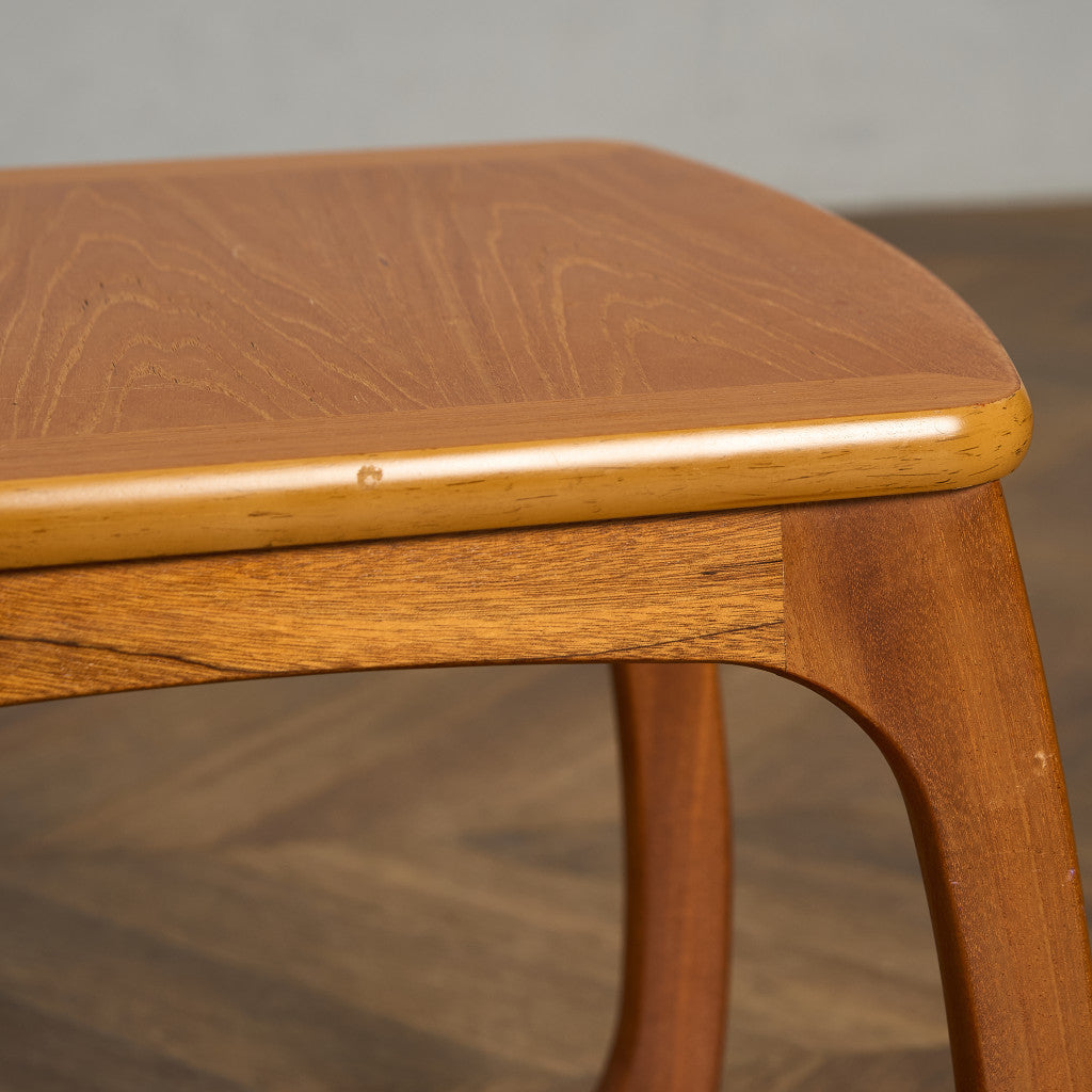 Burlington ネストテーブル