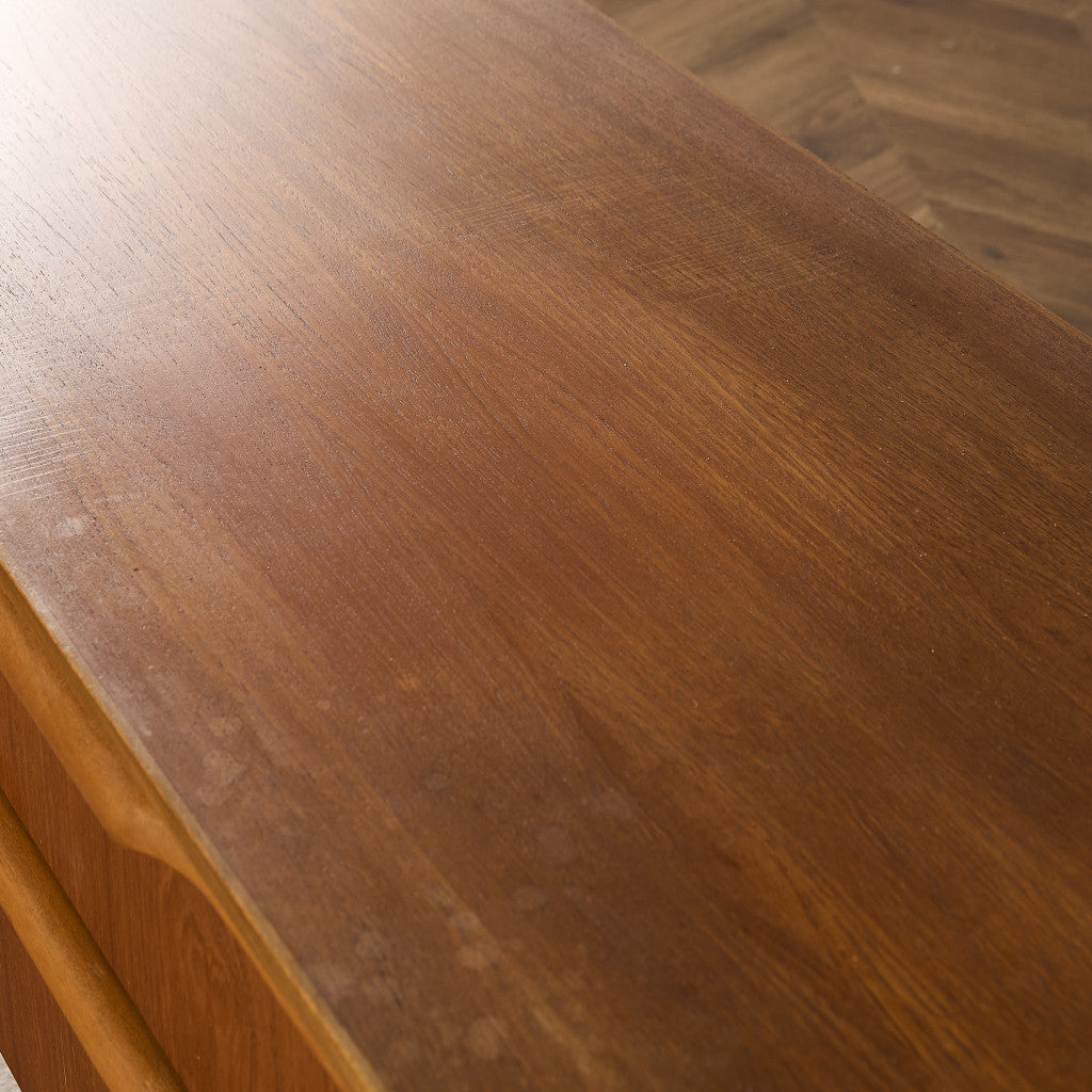 イギリス ヴィンテージ サイドボード