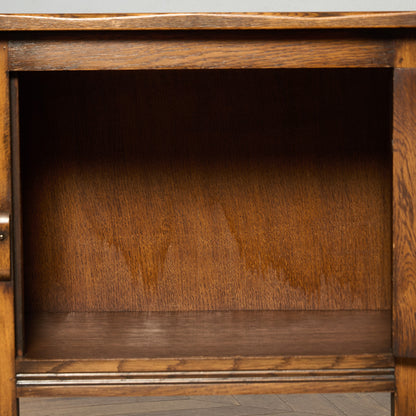 英国 クラシック キャビネット