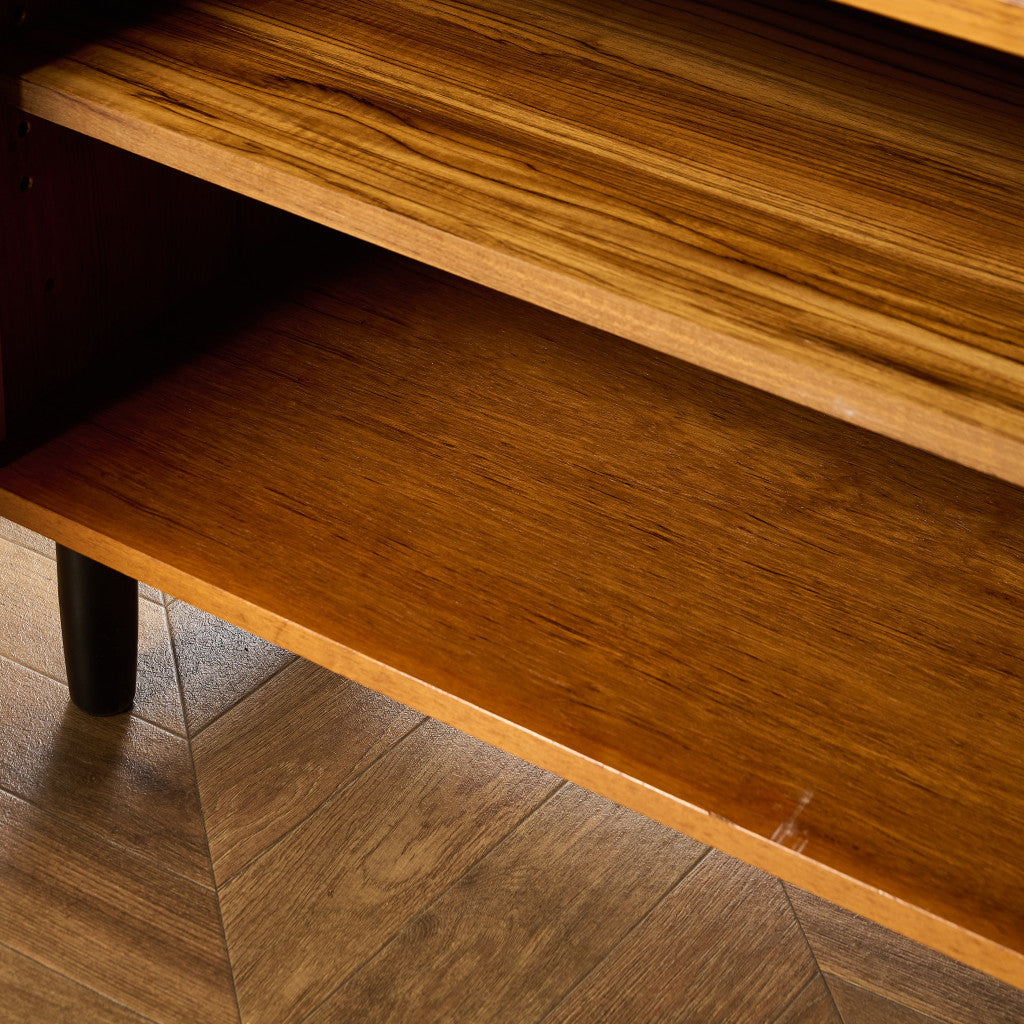 英国 ヴィンテージ キャビネット