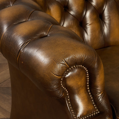 英国 クラシック チェスターフィールド ソファ