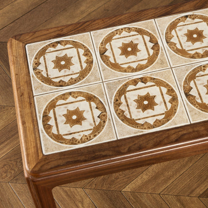 タイルトップ コーヒーテーブル