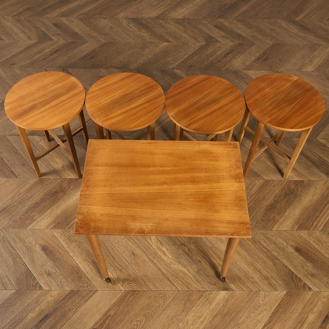 Novy Domov ヴィンテージ ネストテーブル