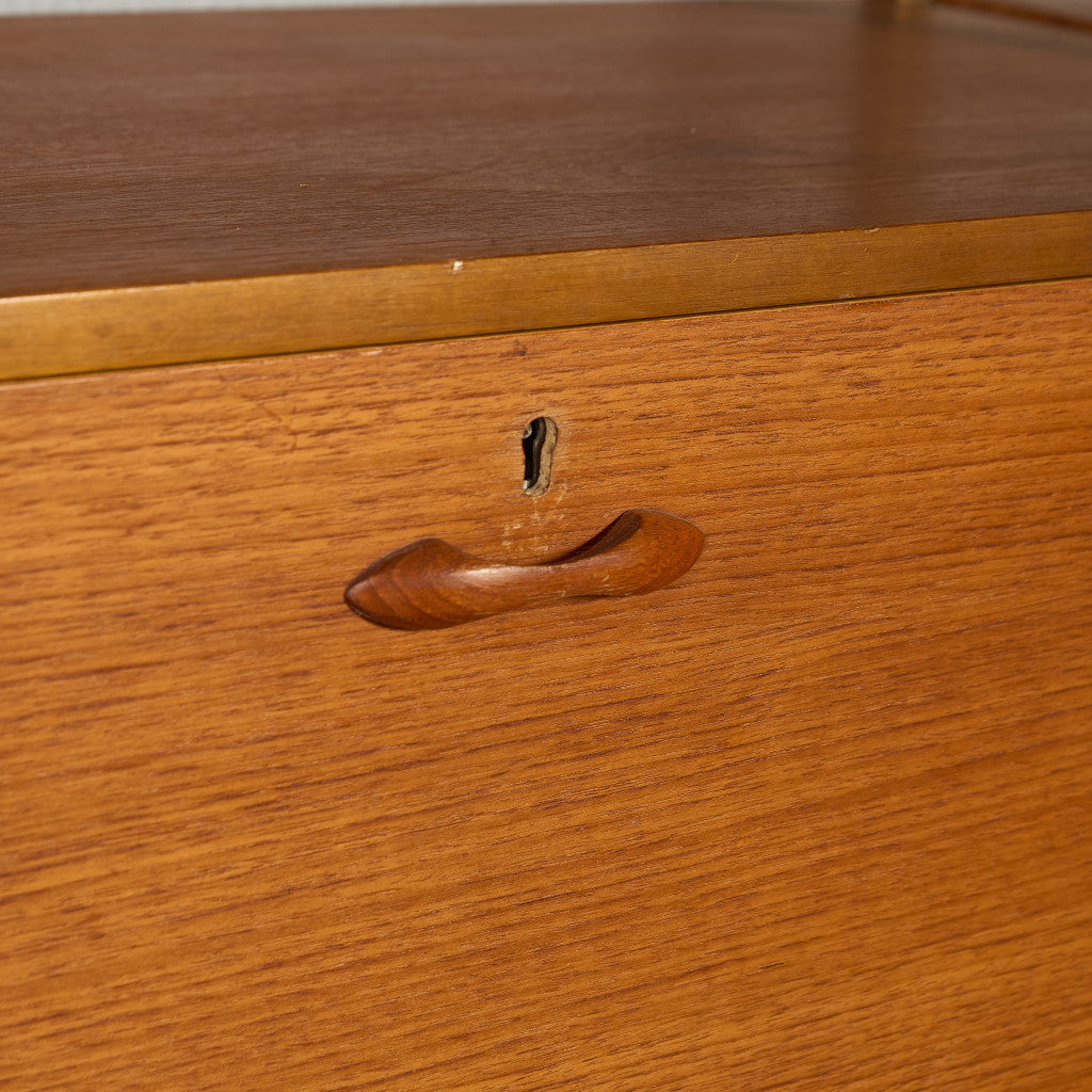 ウォールユニット