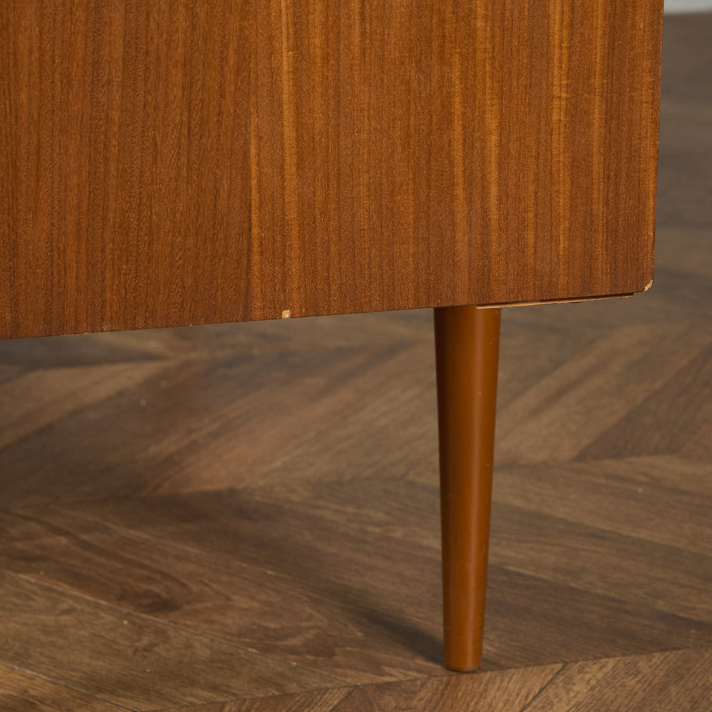 ホームウォージー ギャランティード ファニチャー Homeworthy guaranteed furniture ヴィンテージ サイドボード #89567