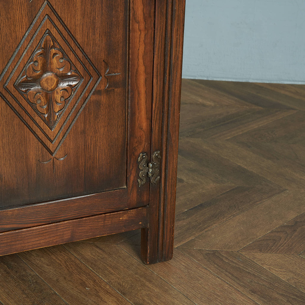 オーク材 ウェルシュドレッサー / 食器棚