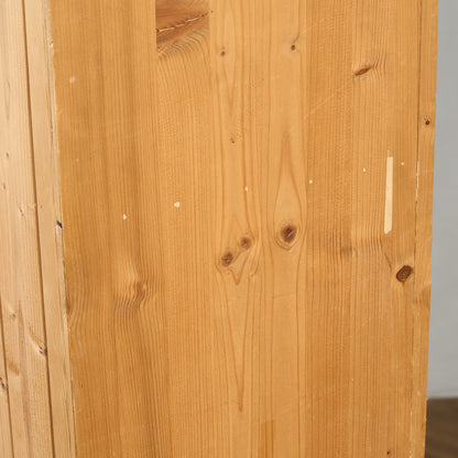 カントリー スタイル ブックシェルフ