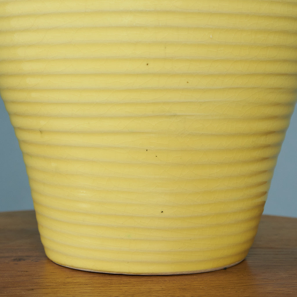 German Art Pottery フラワーベース