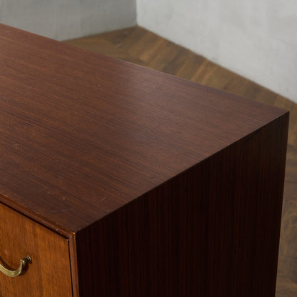 ヴィンテージ 4段 チェスト