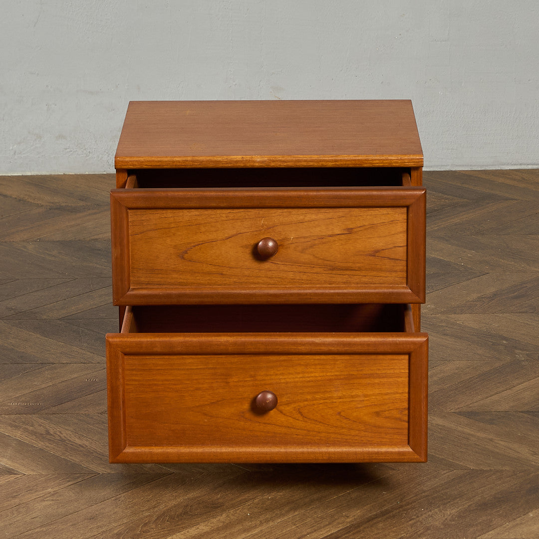 Albany ヴィンテージ 2段サイドチェスト (2673D)