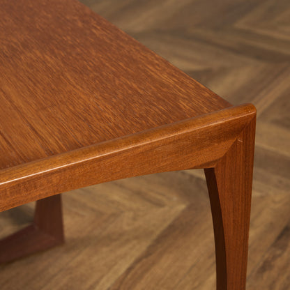 Quadrille ヴィンテージ ネストテーブル