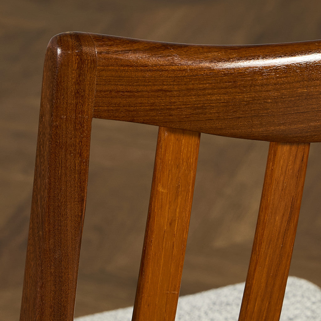 スラットバックチェア 座面張替え済み