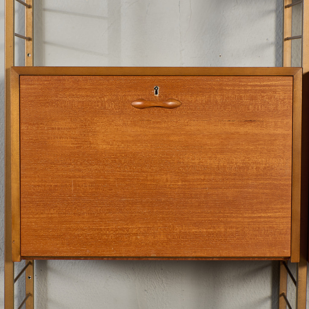 ウォールユニット