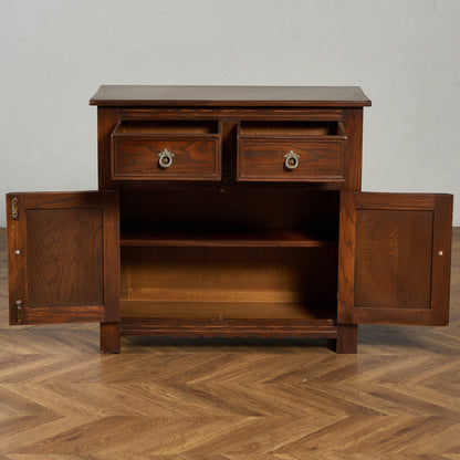 英国 クラシック キャビネット